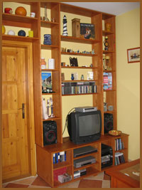 Beépített szekrény, polc